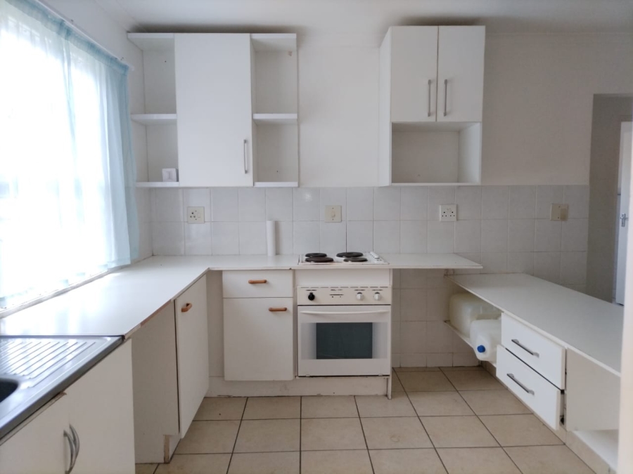 2 Bedroom Property for Sale in Safari Gardens North West